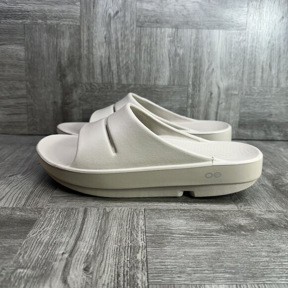 OOFOS NOMAD Women's size 10/EURO 41 Tan Sandals - Picture 2 of 7